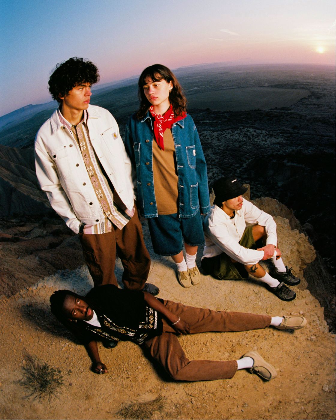 S/S23 : 'Frontier' Editorial