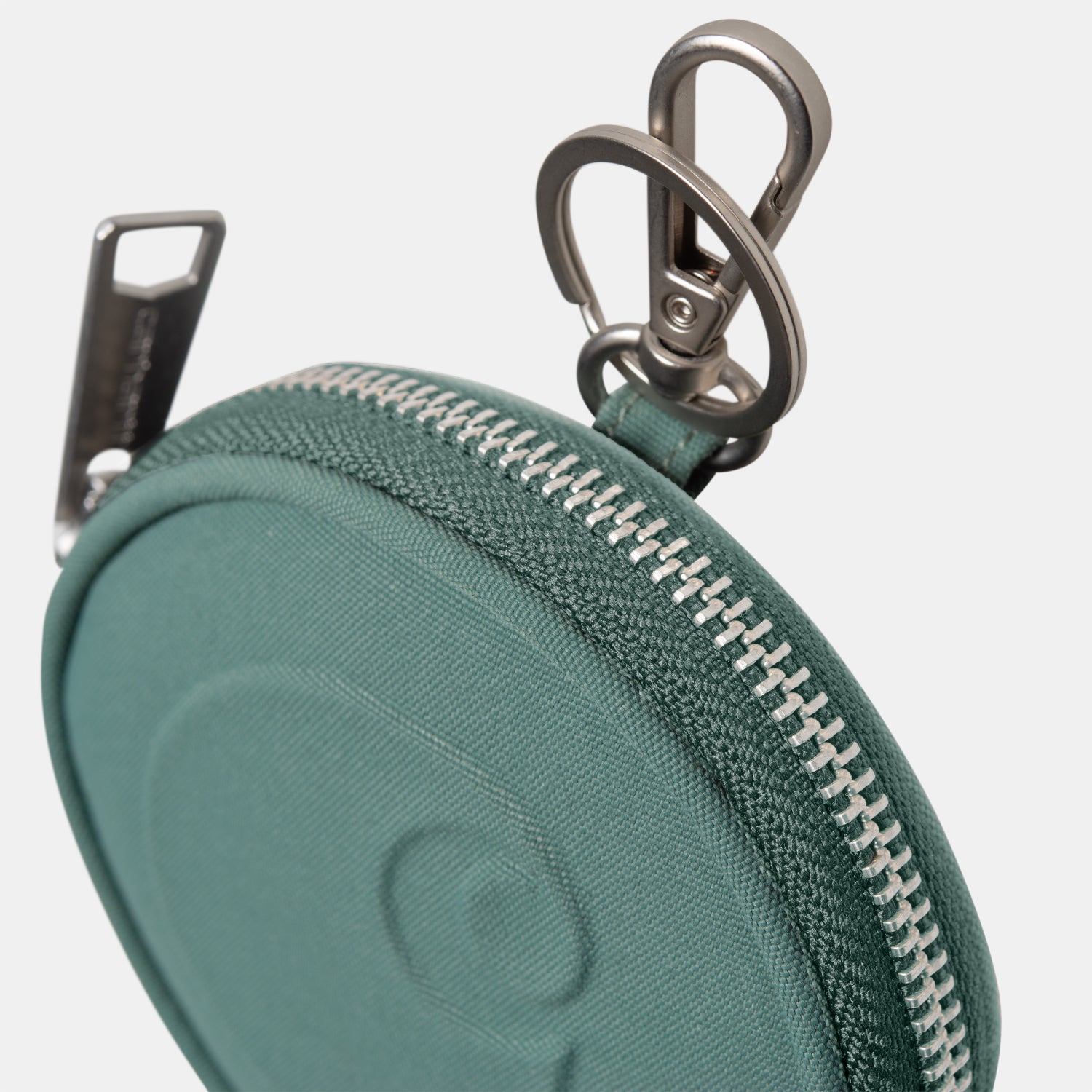 CLARTON ZIP WALLET - Silver Pine