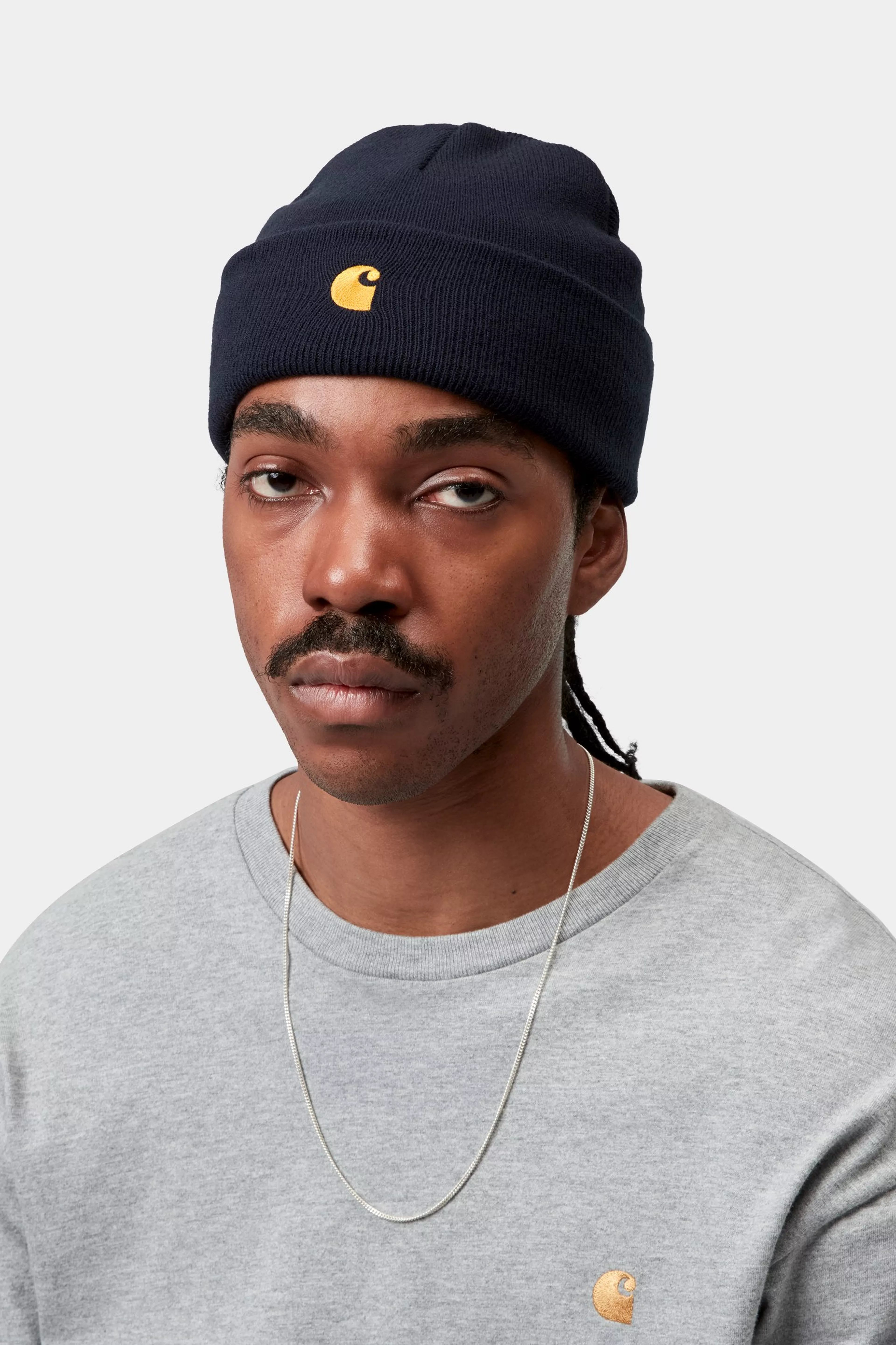 Chase Beanie - Dark Navy / Gold