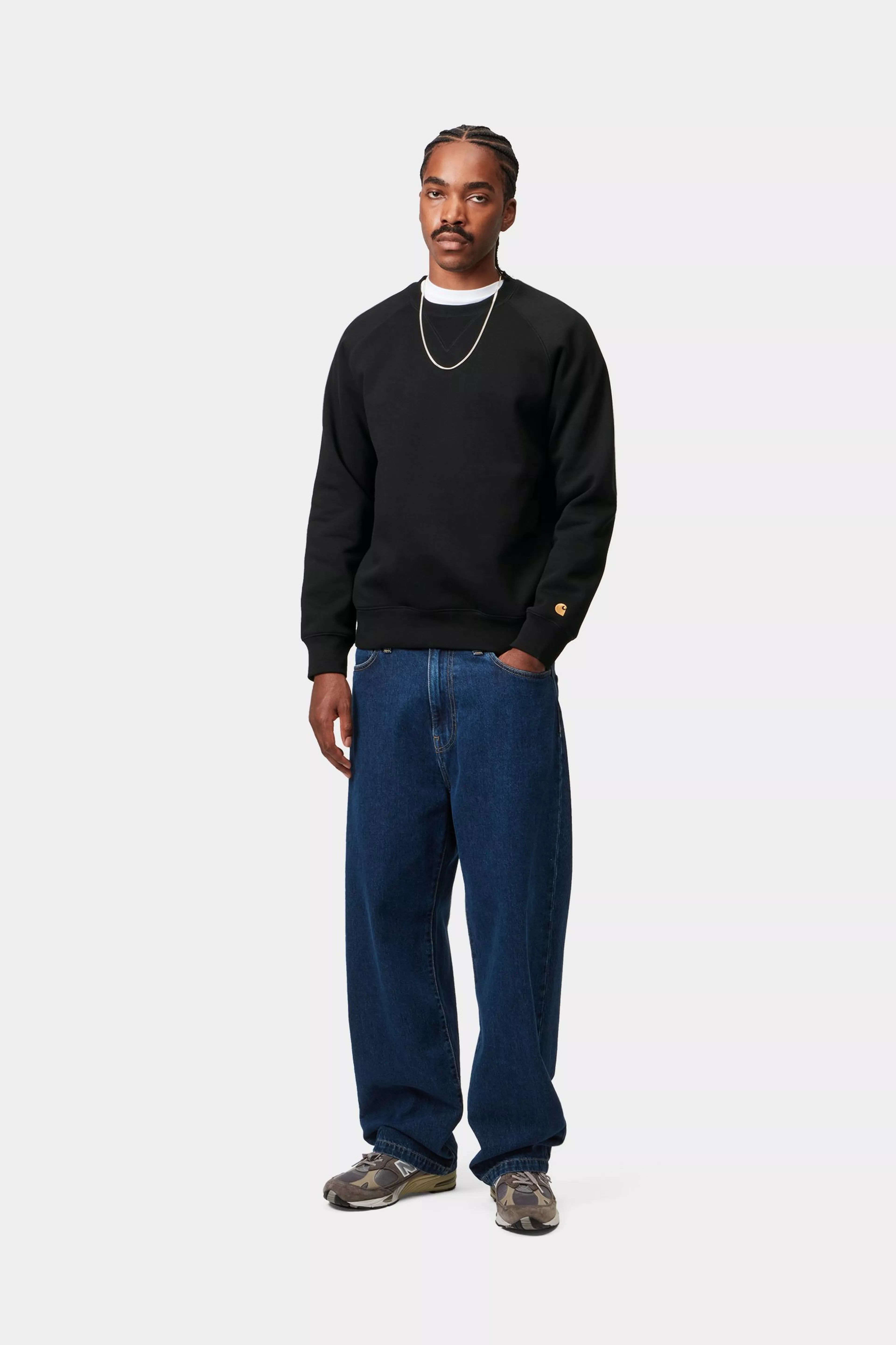 Chase Sweat - Black / Gold