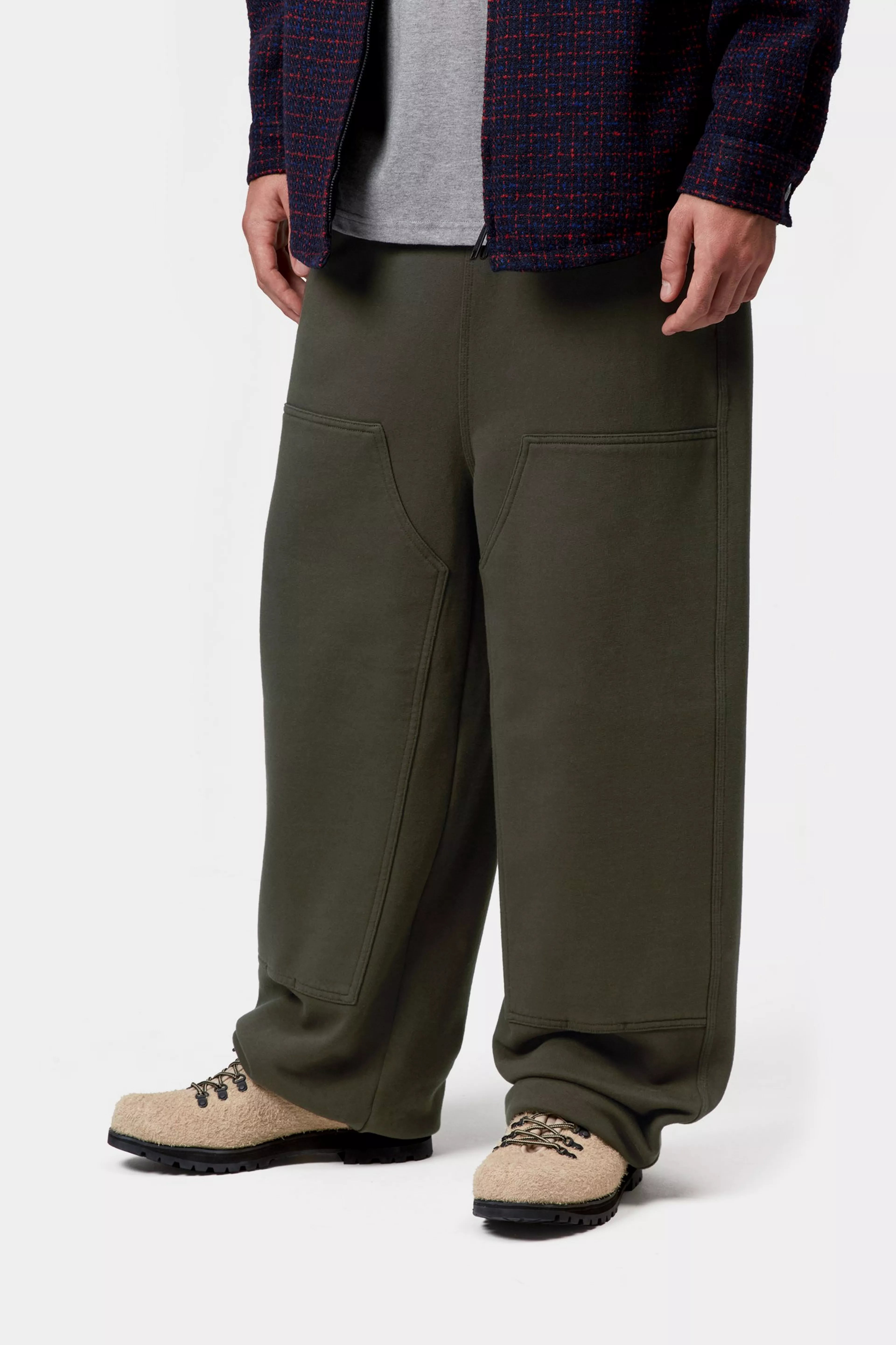 DOUBLE KNEE SWEATPANT  - Olive (stone washed)
