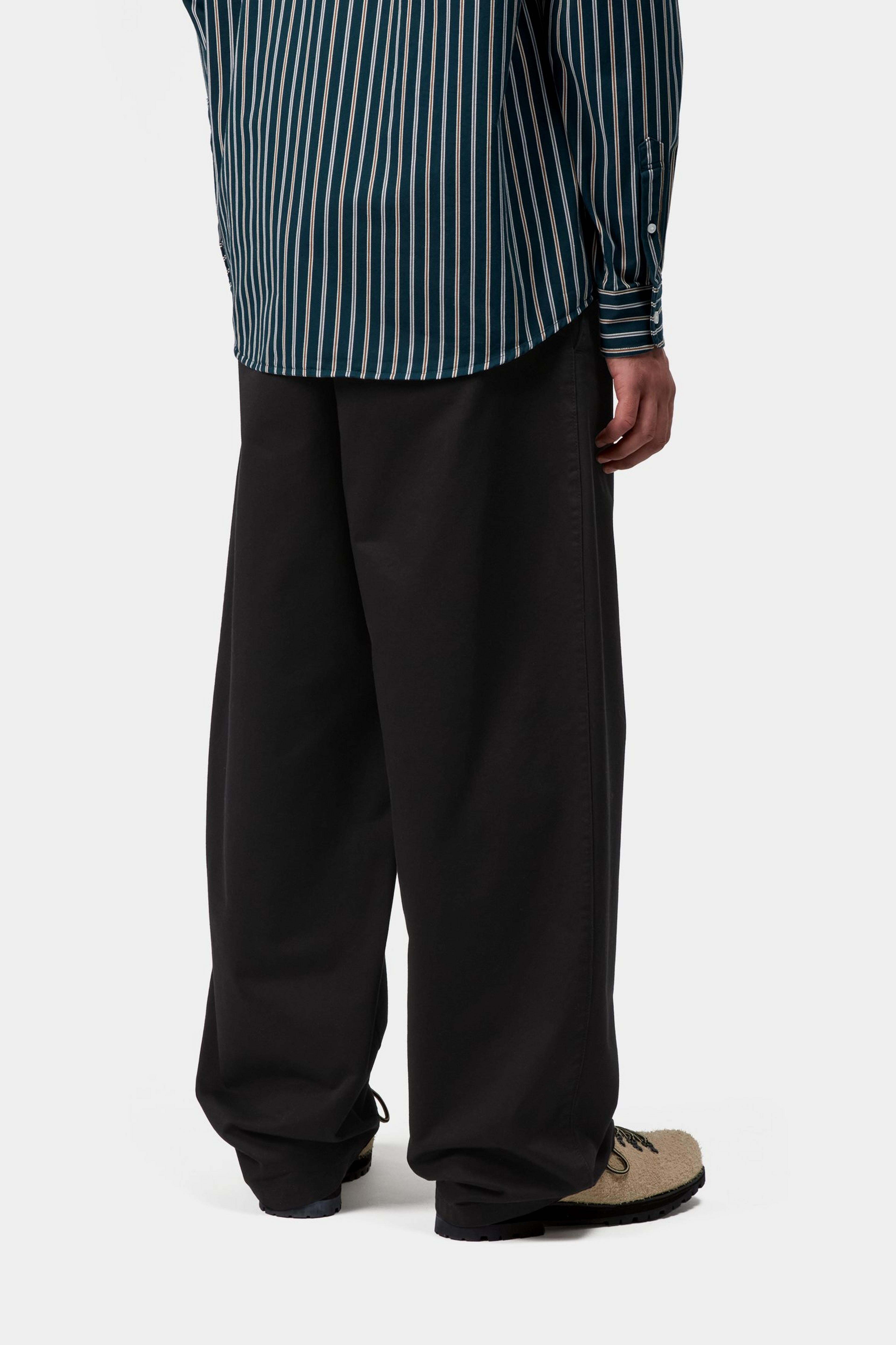 Brady Pant - Black (stone washed)