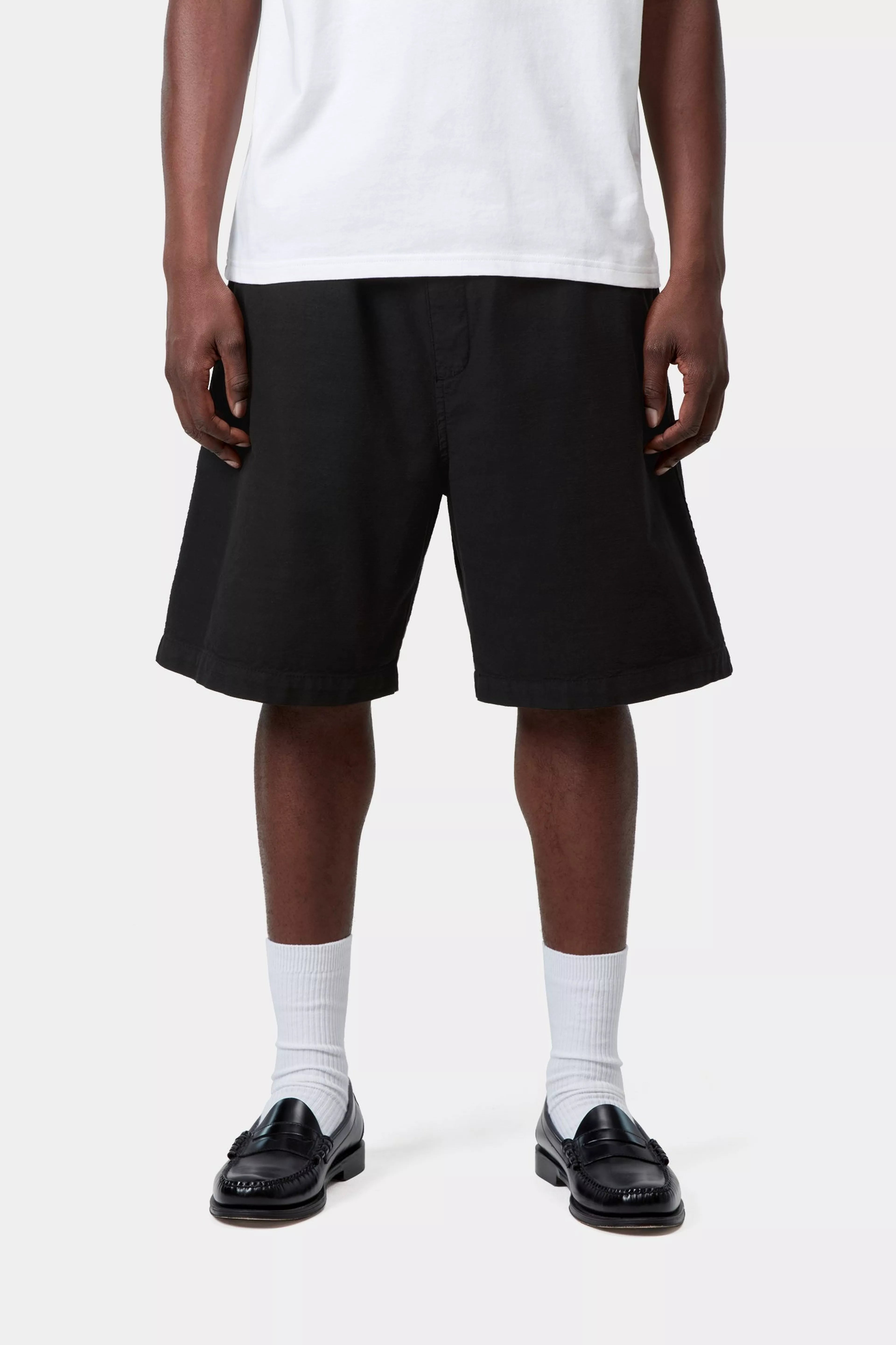 Rainer Short - Black (garment dyed)