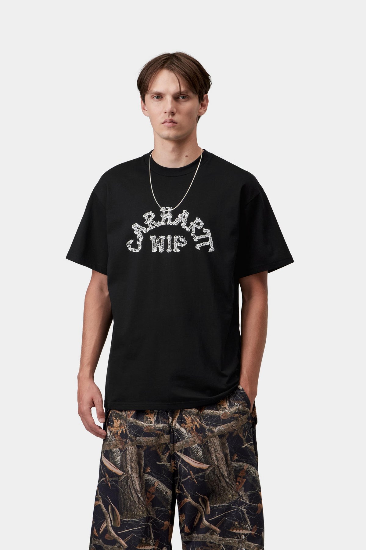 S/S Ribbon Script T-Shirt - Black