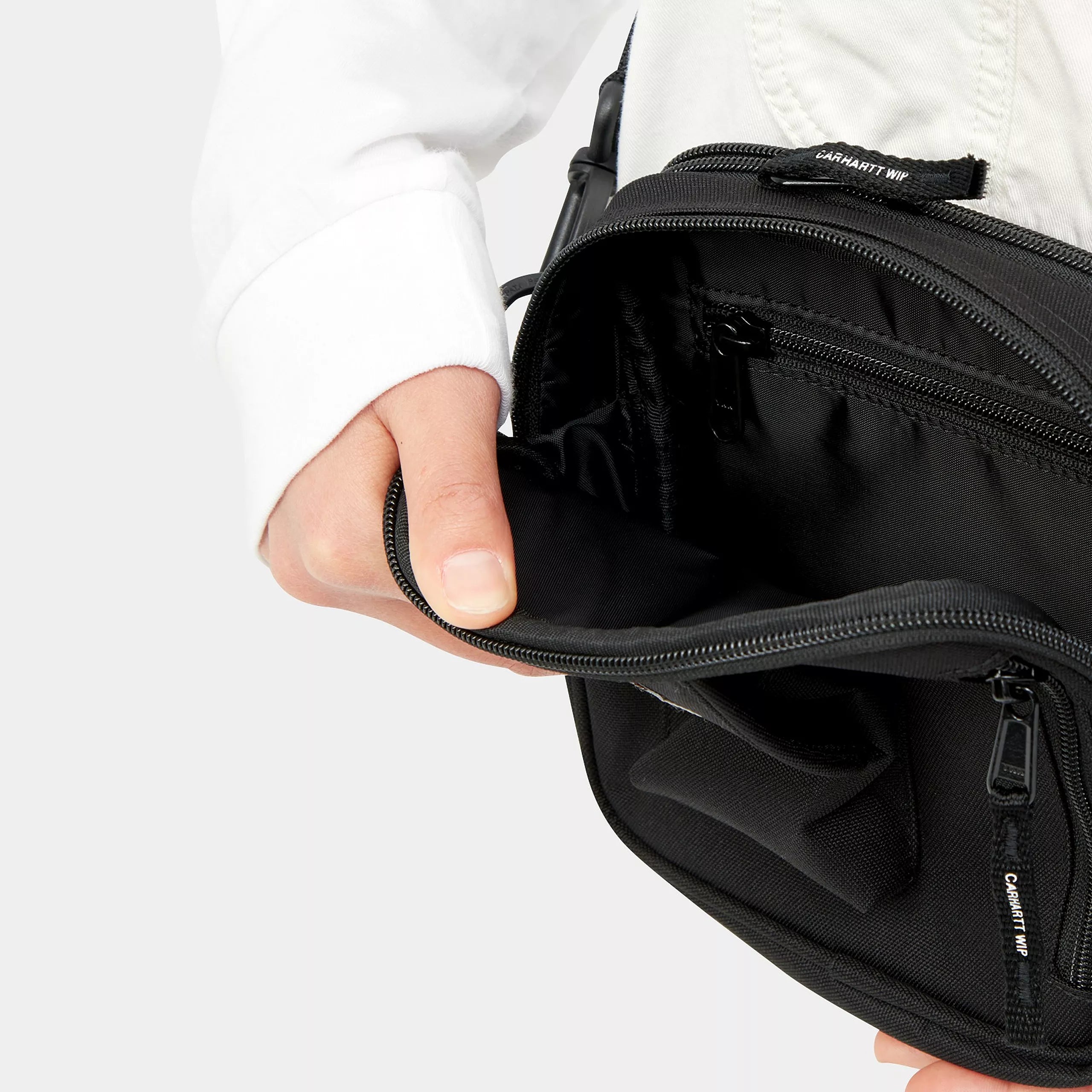 ESSENTIALS BAG,SMALL - Black