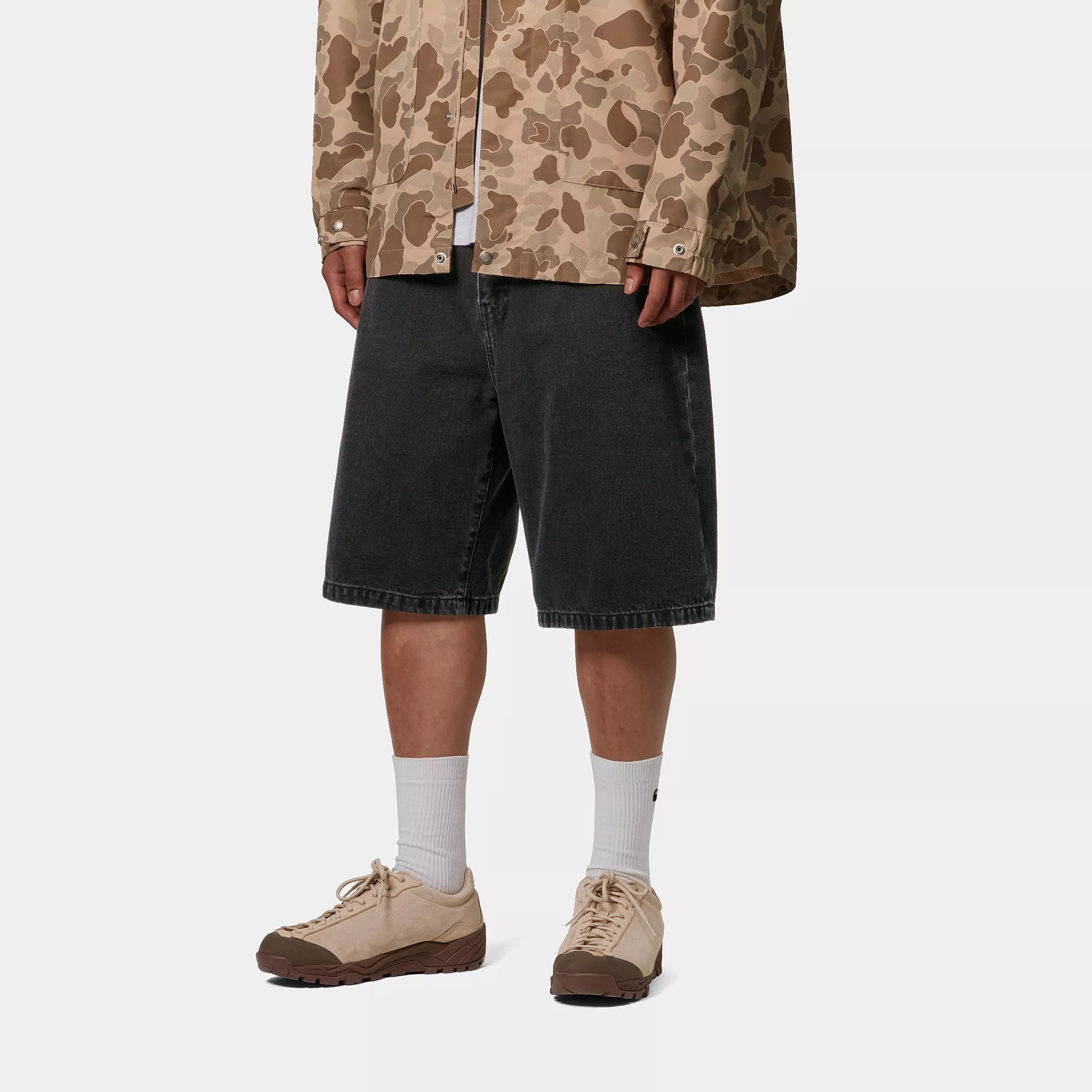 LANDON SHORT - Black (stone washed)