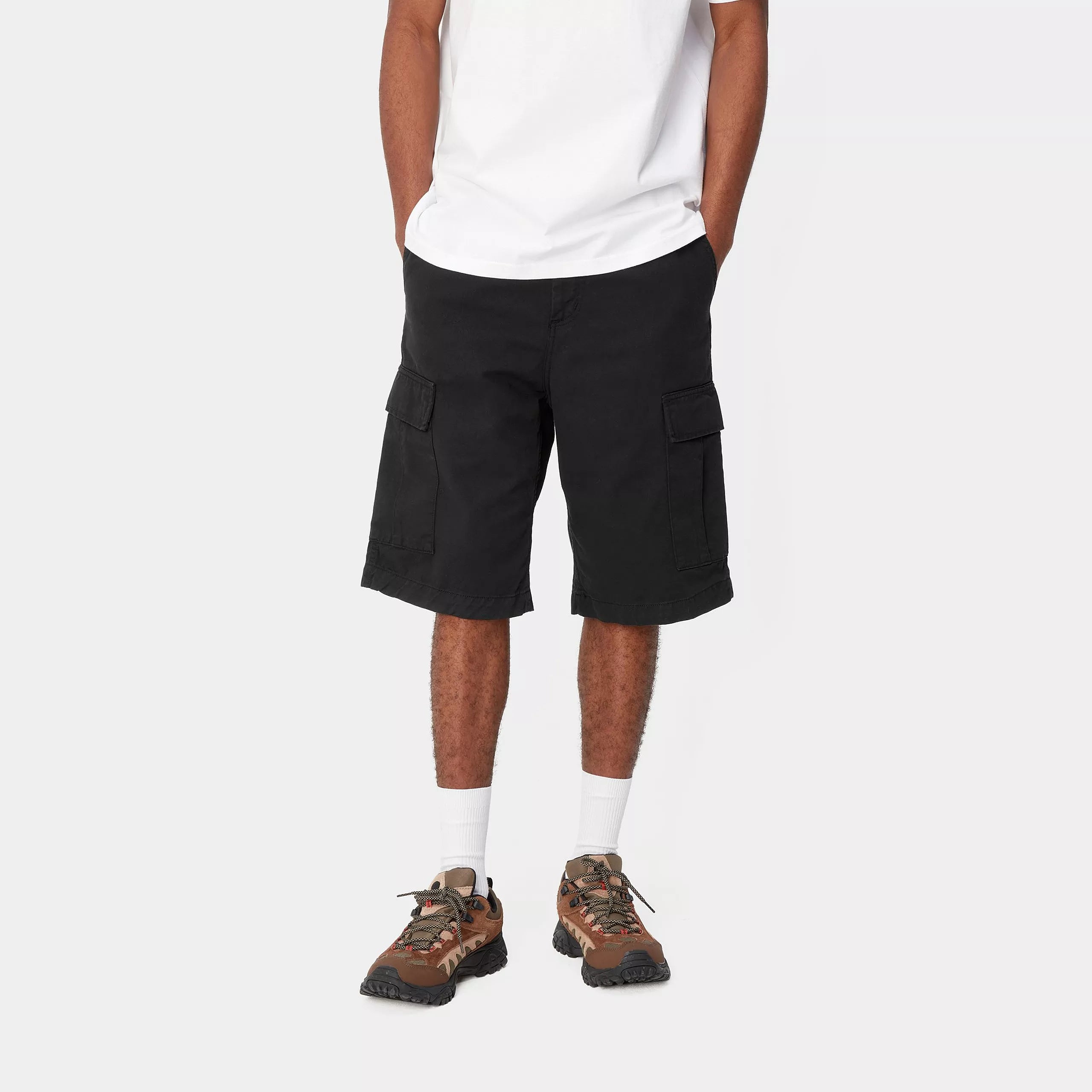REGULAR CARGO SHORT - Black (garment dyed)
