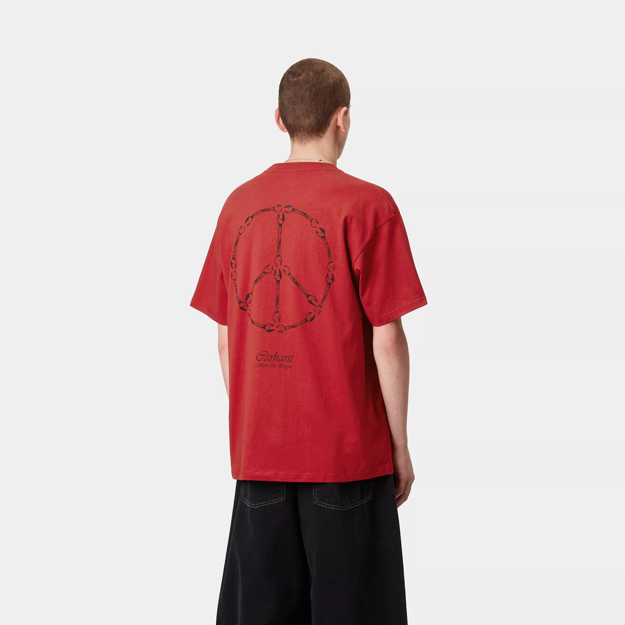 S/S PEACE AND WORK T-SHIRT - Cherry / Black