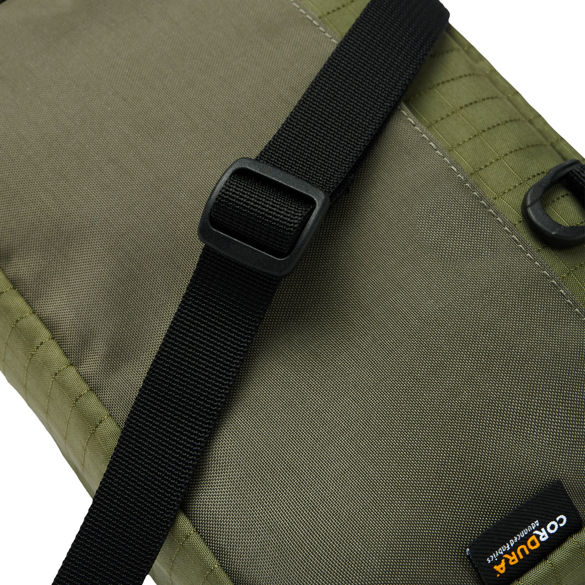 Colton Small Bag - Olivine