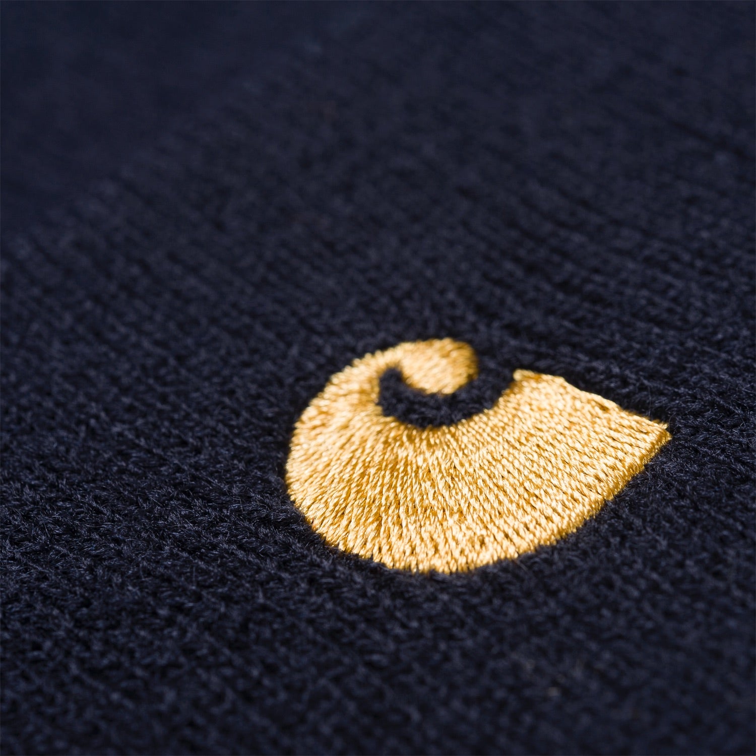 Chase Beanie - Dark Navy / Gold