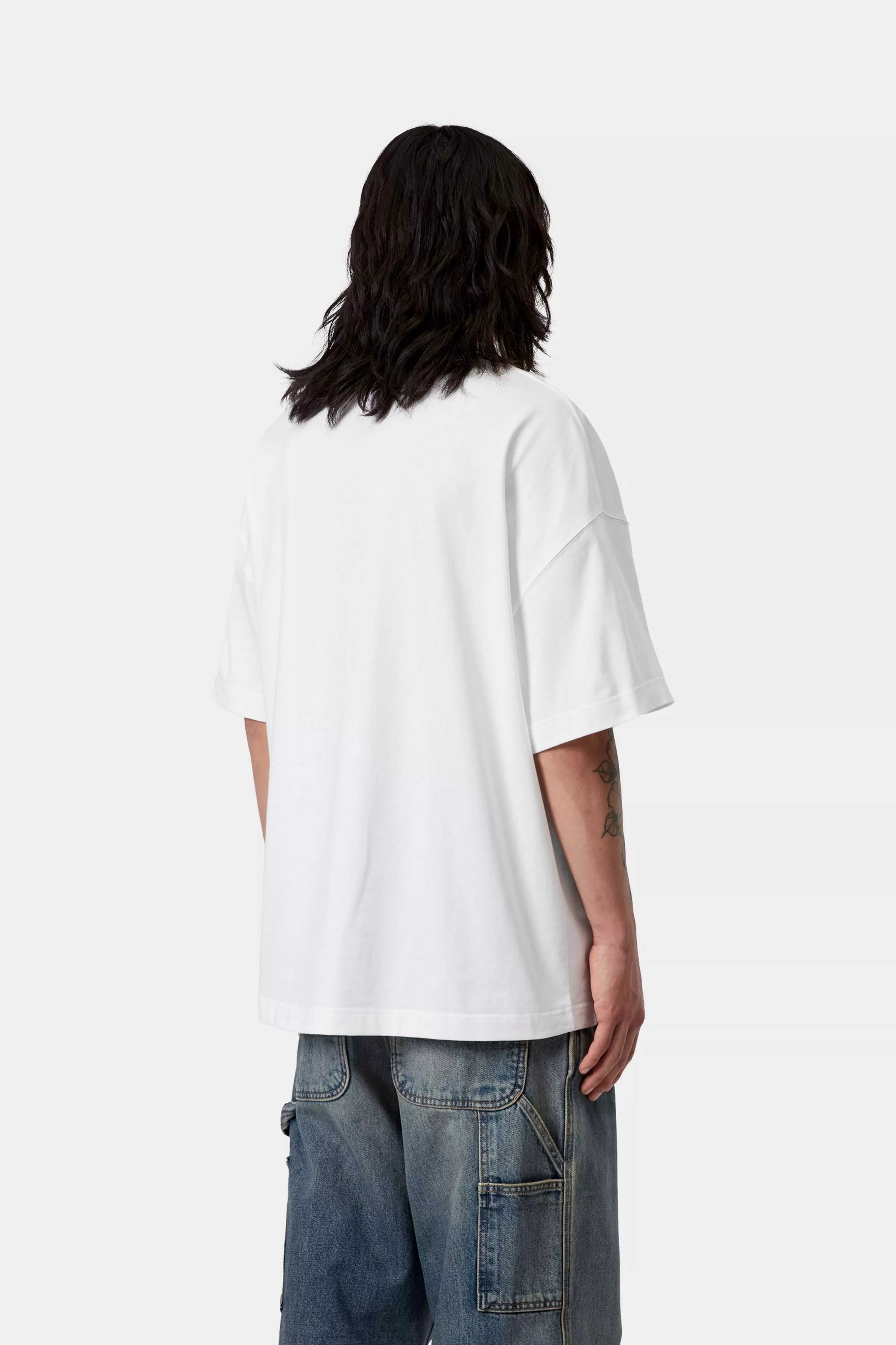 S/S Link Script T-Shirt - White / Black