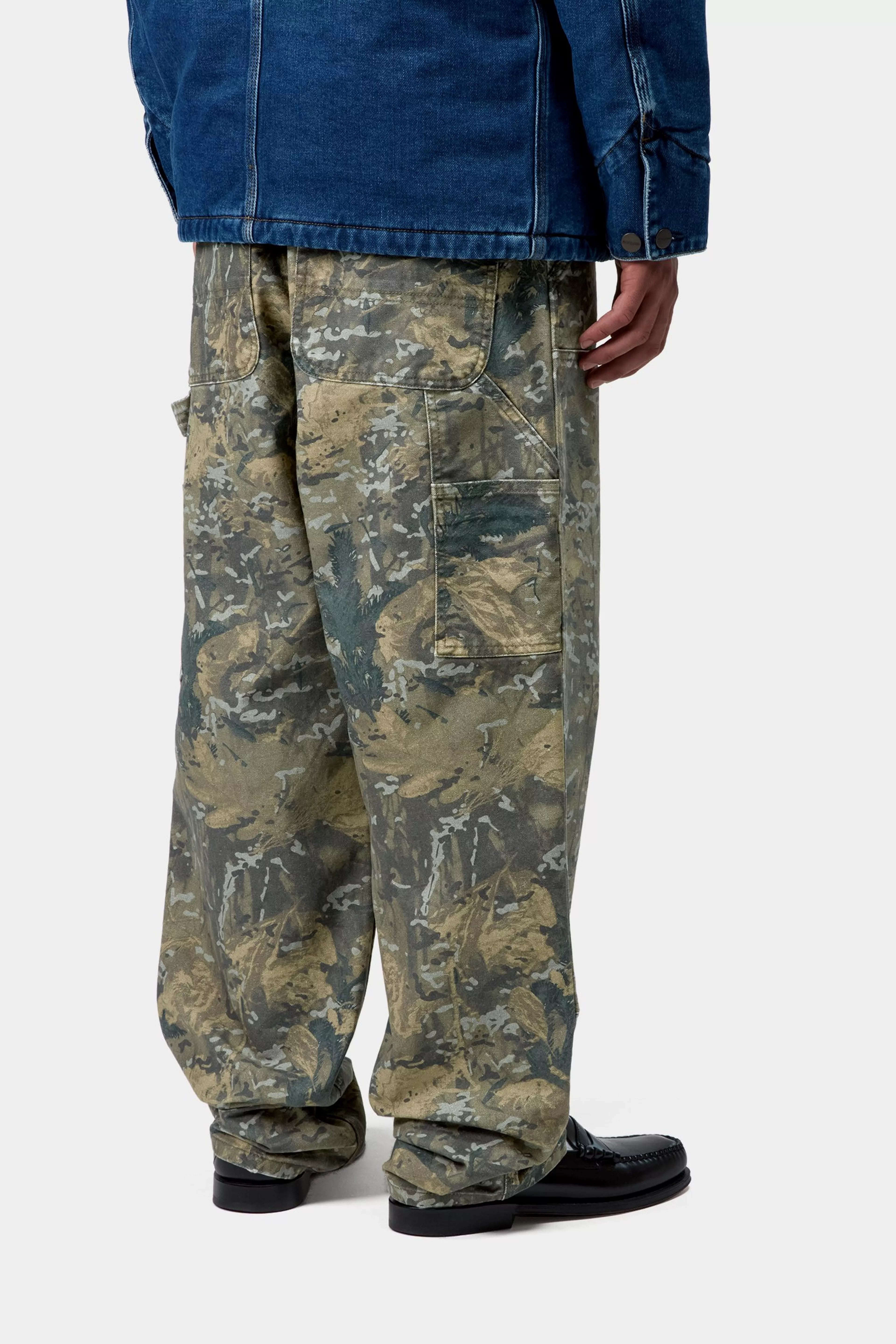 DOUBLE KNEE PANT  - Camo Combi, Green (stone washed)