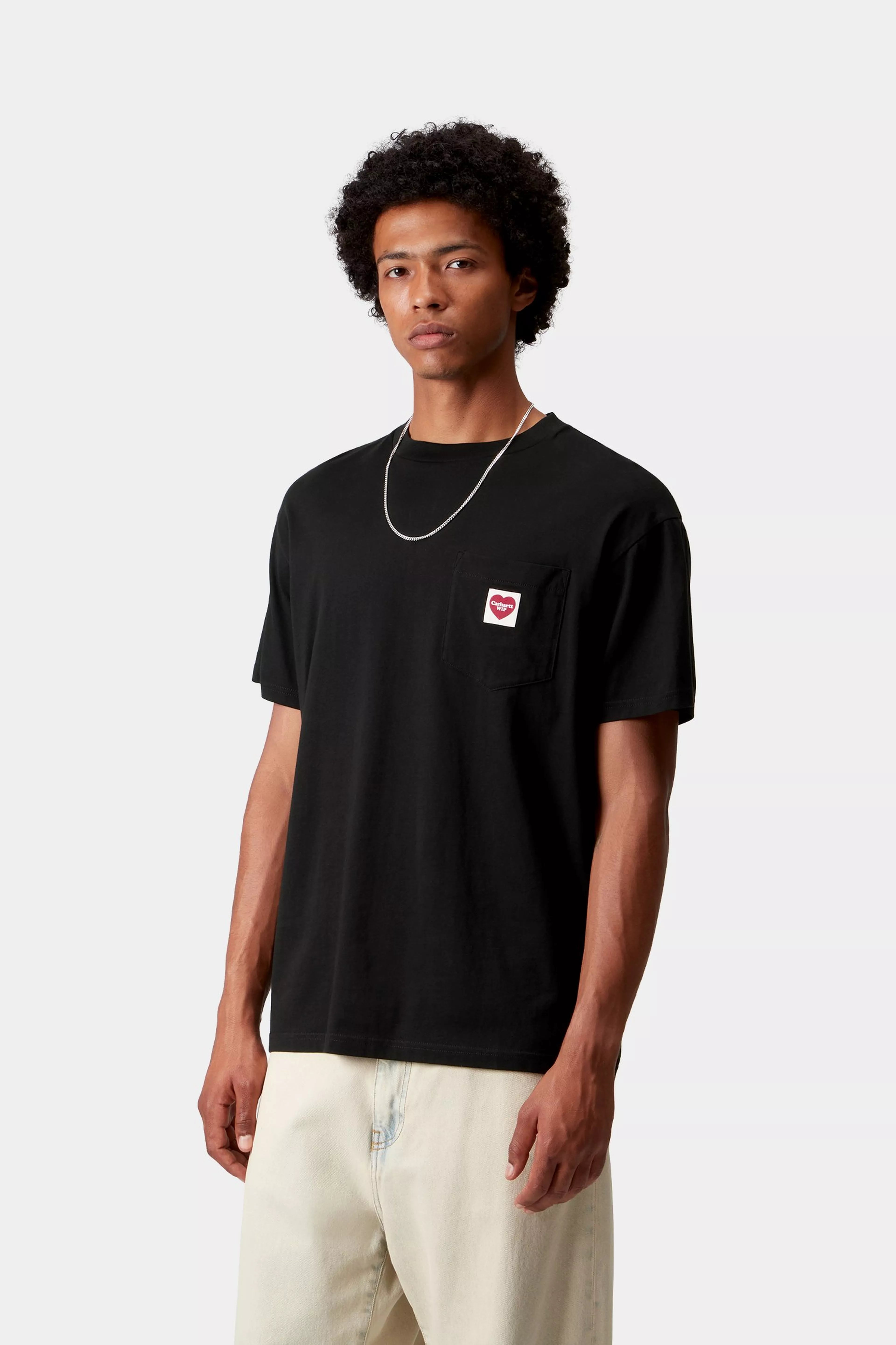 S/S POCKET HEART T-SHIRT - Black / Red