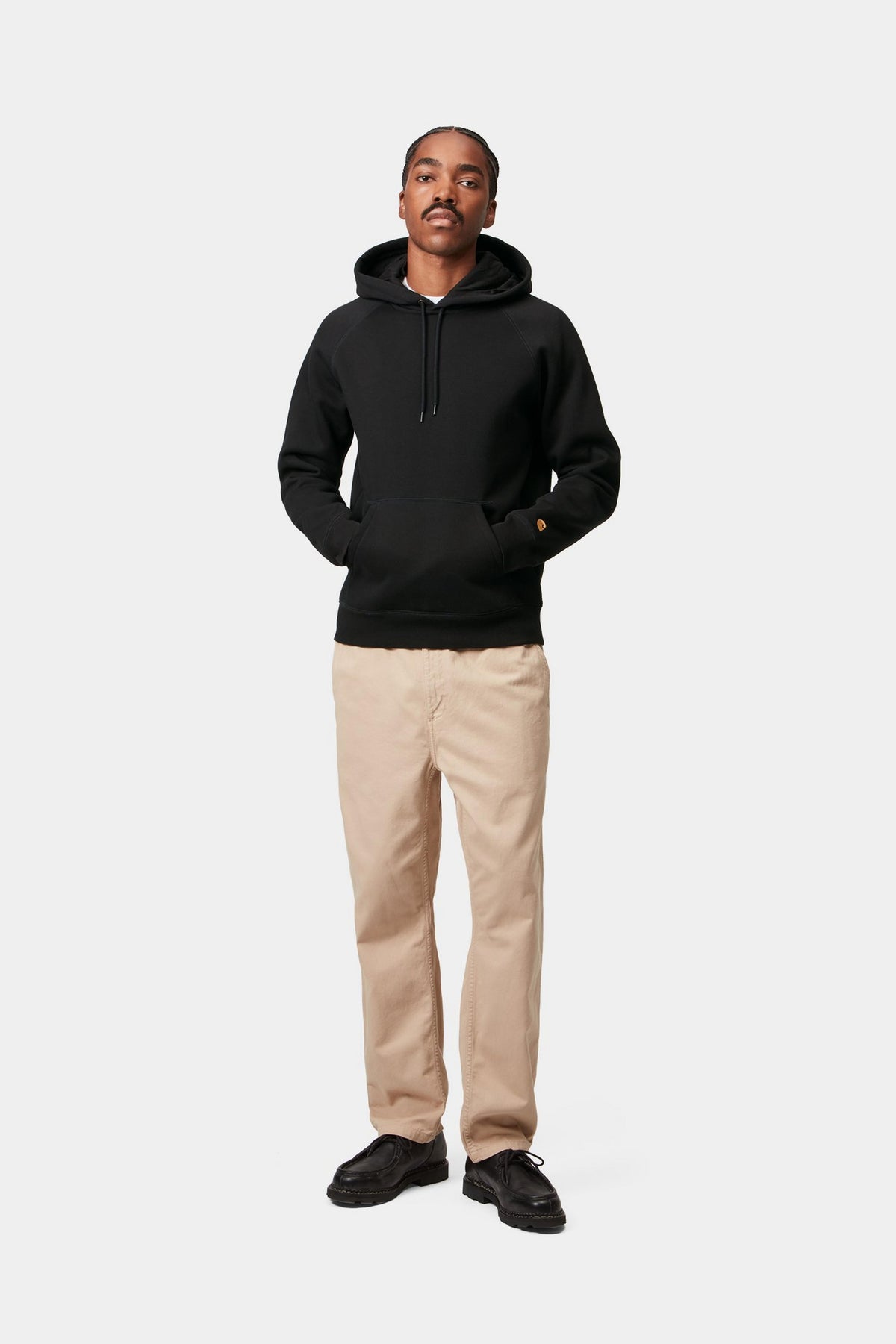 Hooded Chase Sweat - Black / Gold