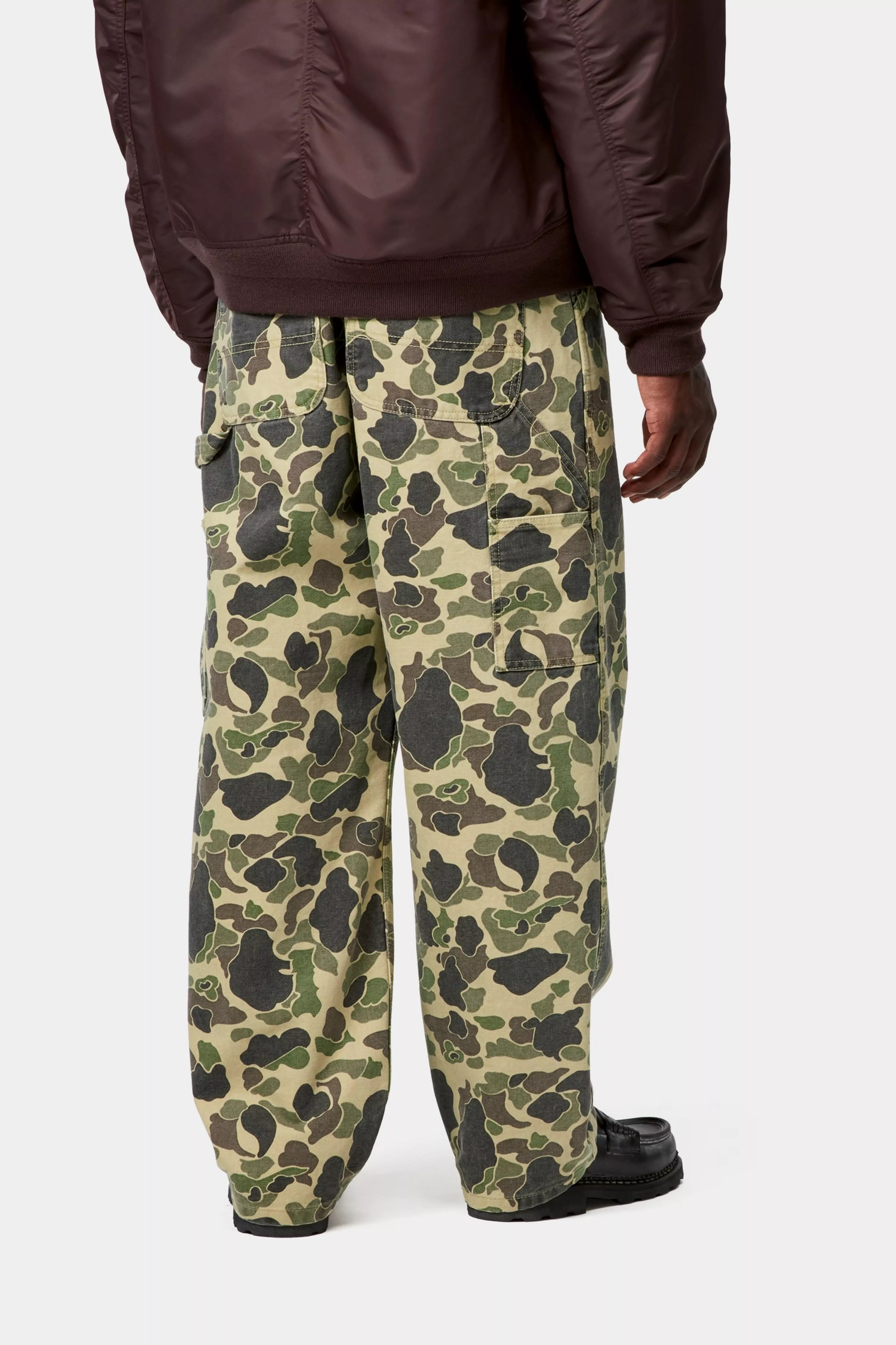 DUCK SINGLE KNEE PANT  - Camo Duck, Green (stone washed)