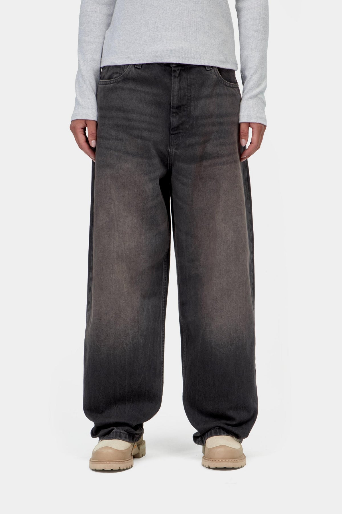 W' Brandon Pant - Black, tobacco used wash