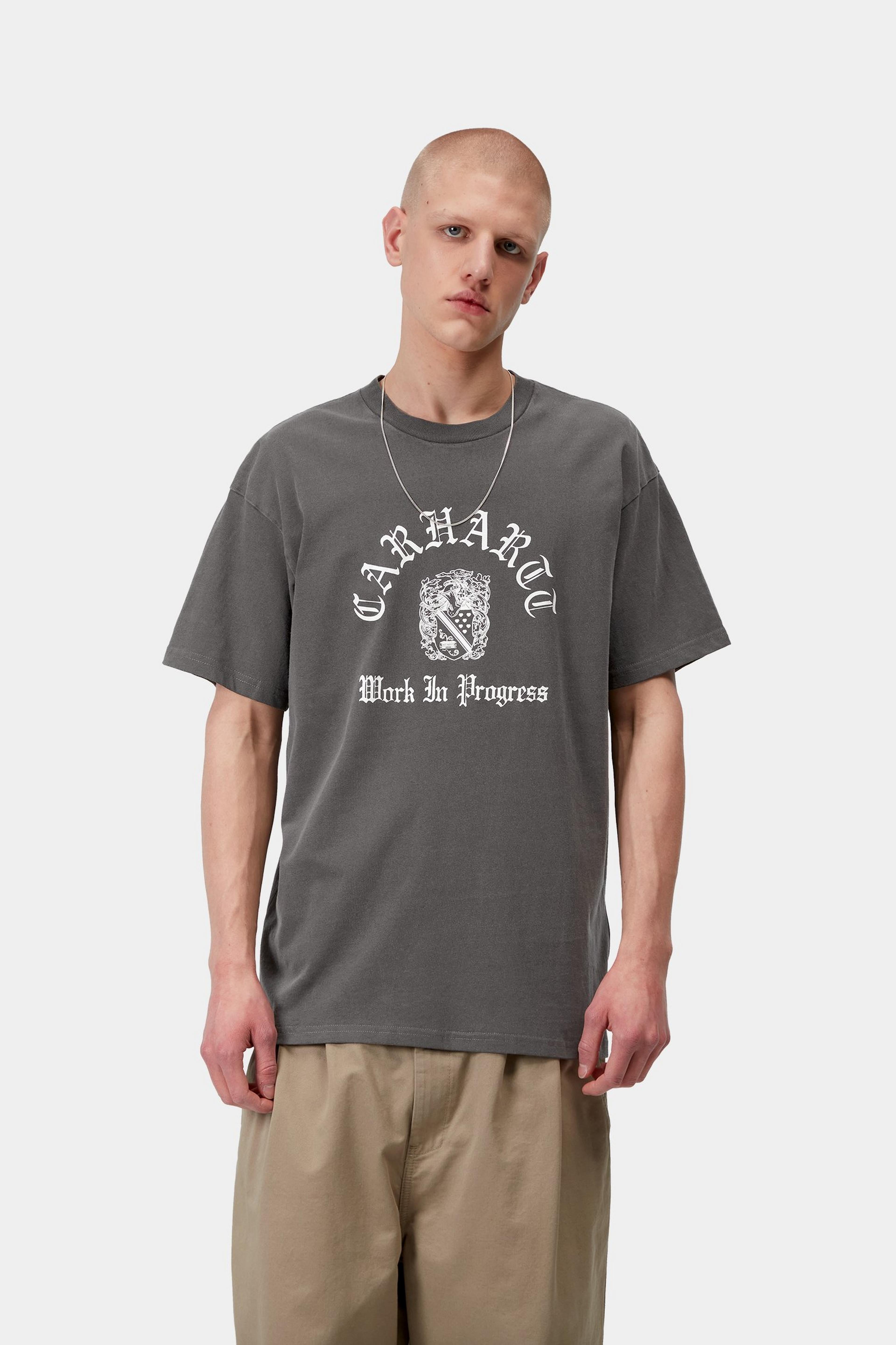 S/S Coat Of Arms T-Shirt - Black (garment dyed)