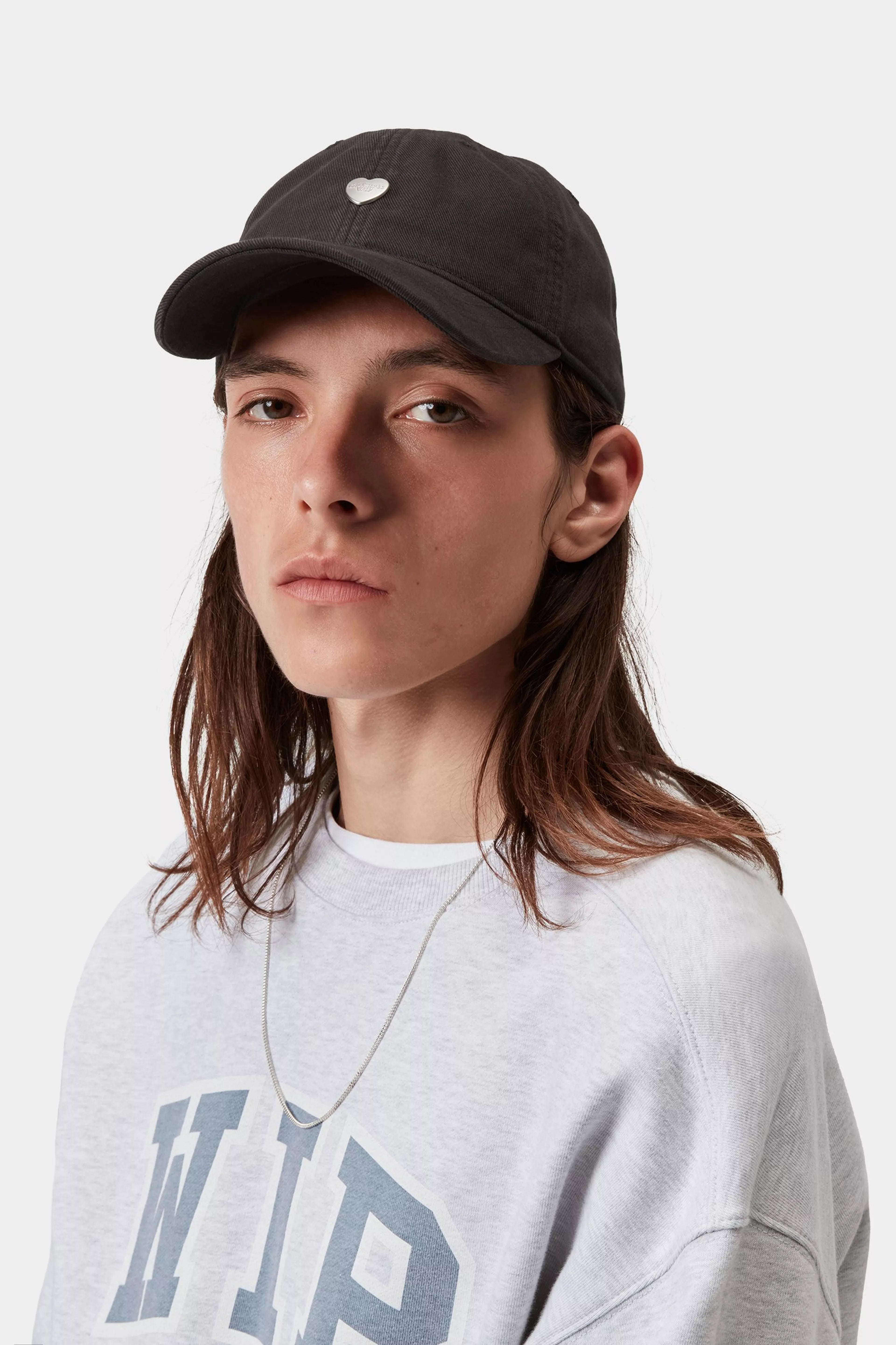 Heart Metal Cap - Black / Silver 2