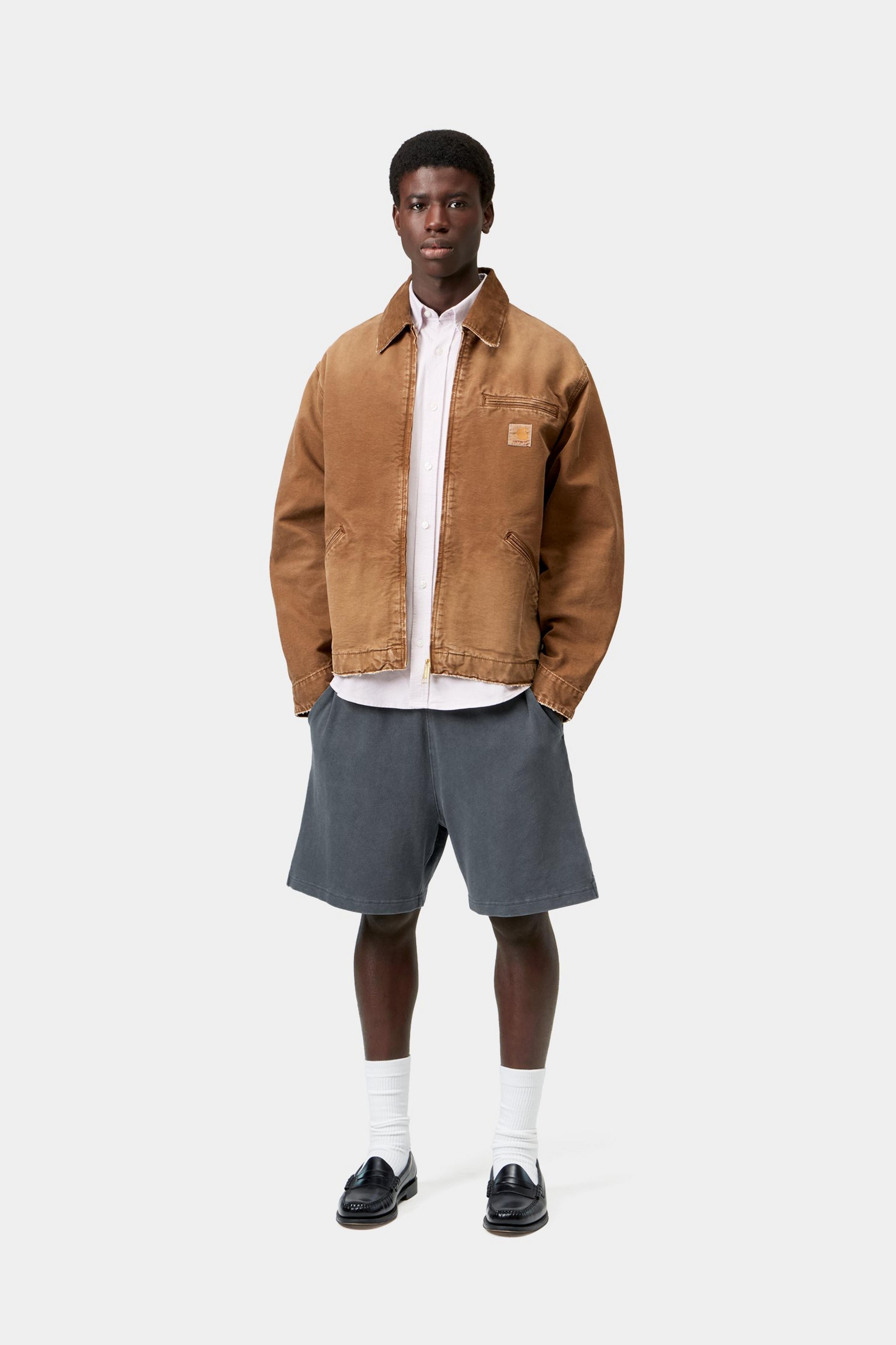 Harper Sweat Short - Carbon, Garment dyed