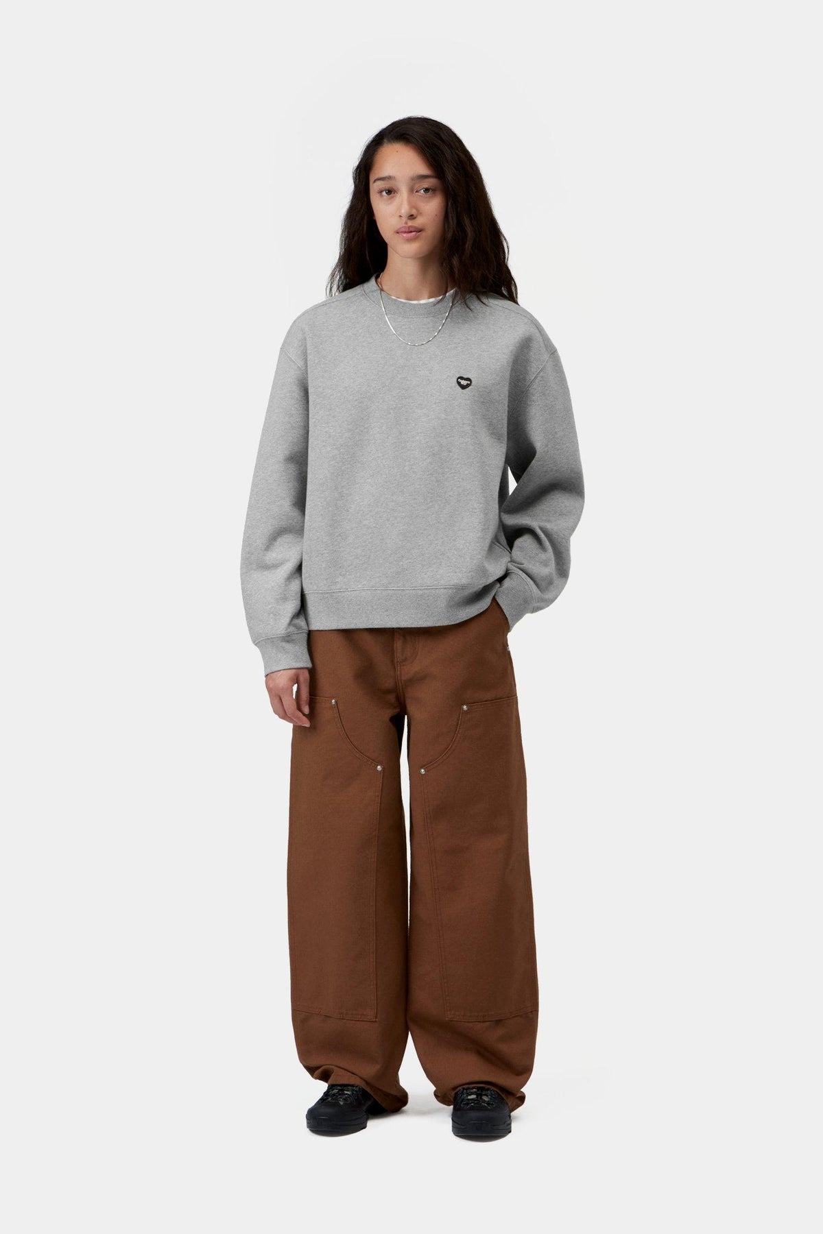 W' Small Heart Patch Sweatshirt - Grey Heather / Black