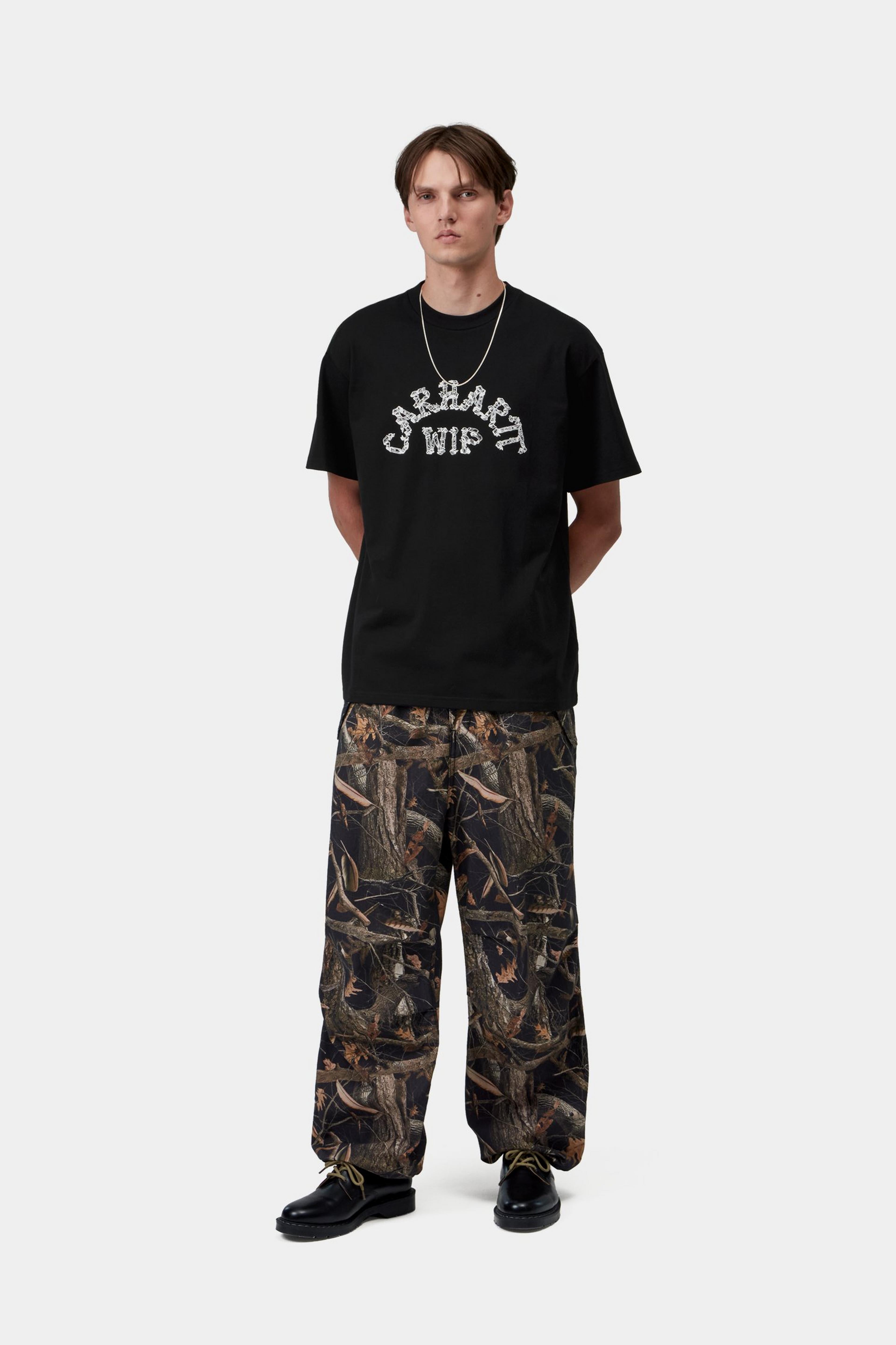 S/S Ribbon Script T-Shirt - Black 4