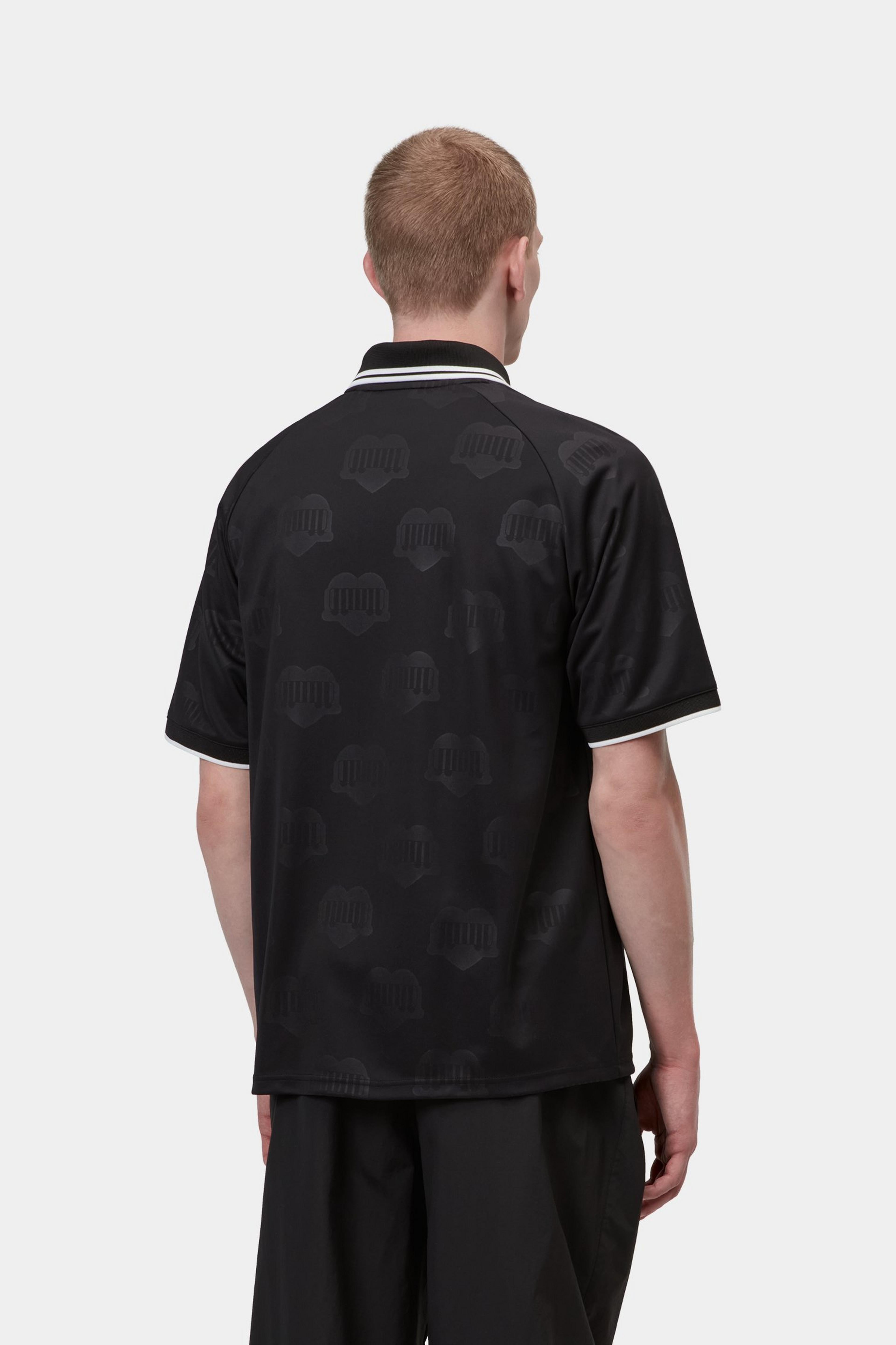 S/S Terrace Football T-Shirt - Heart Train Jacquard, Black