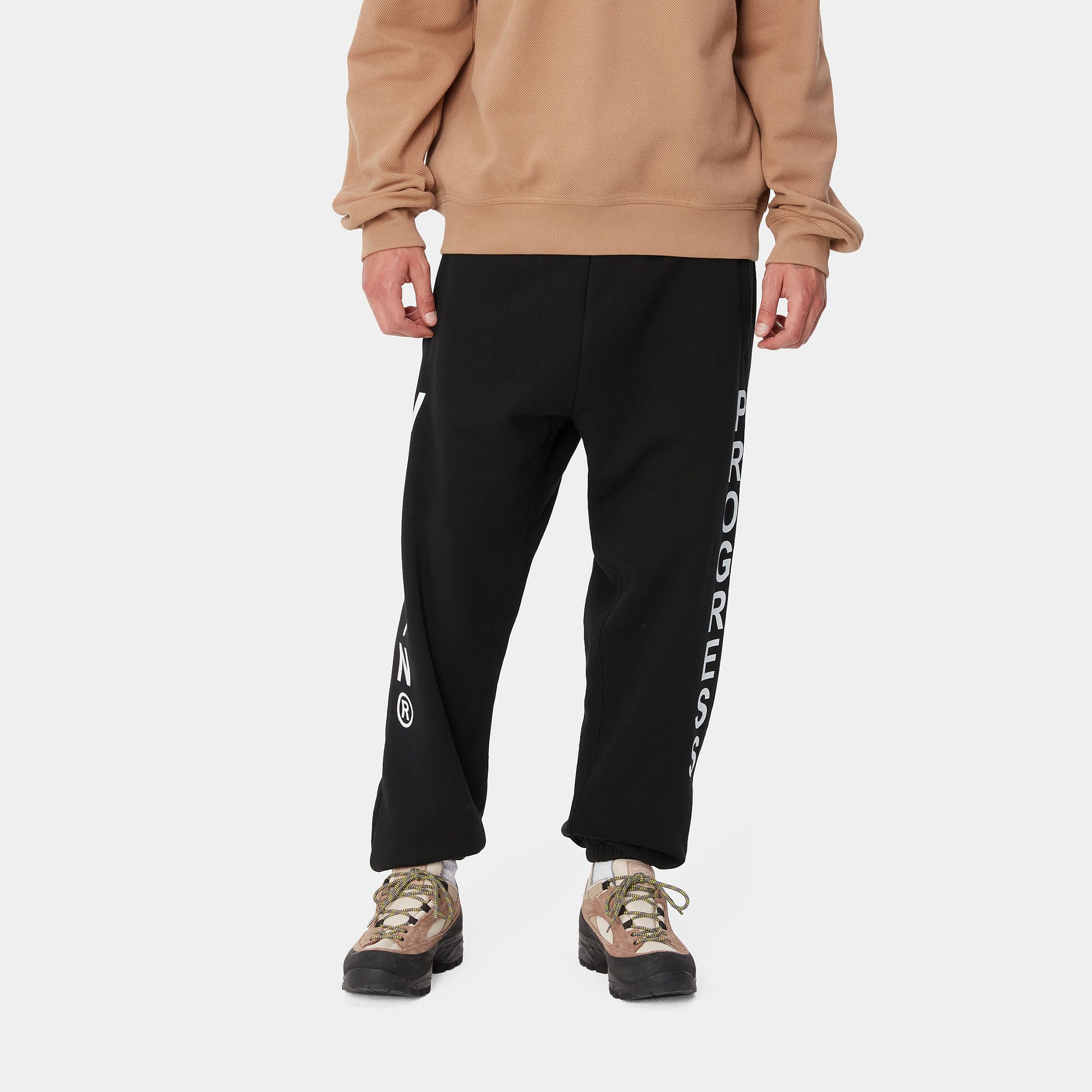 BODY OF WORK SWEAT PANT - Black / White