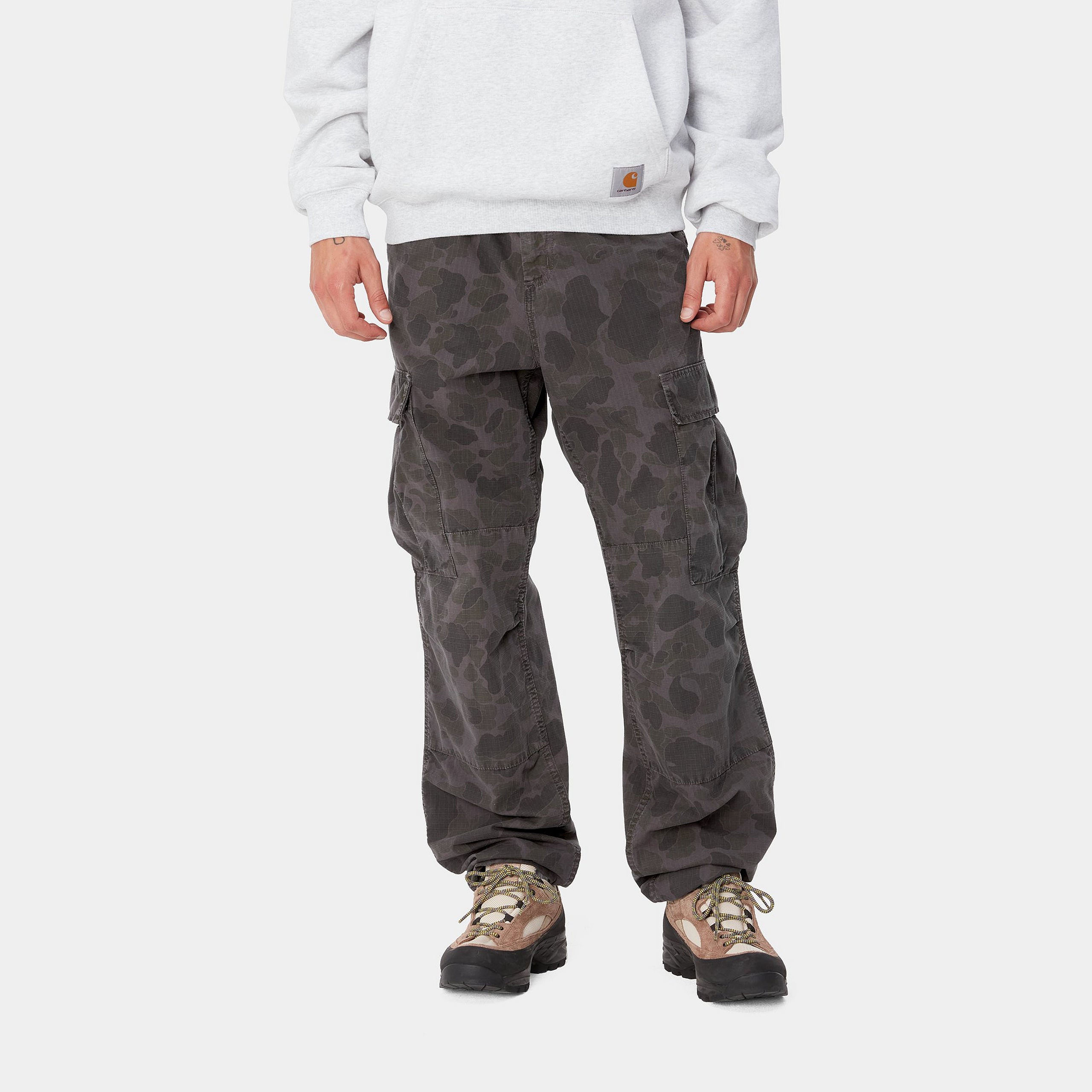 DUCK CARGO PANT - Camo Duck Green / Graphite