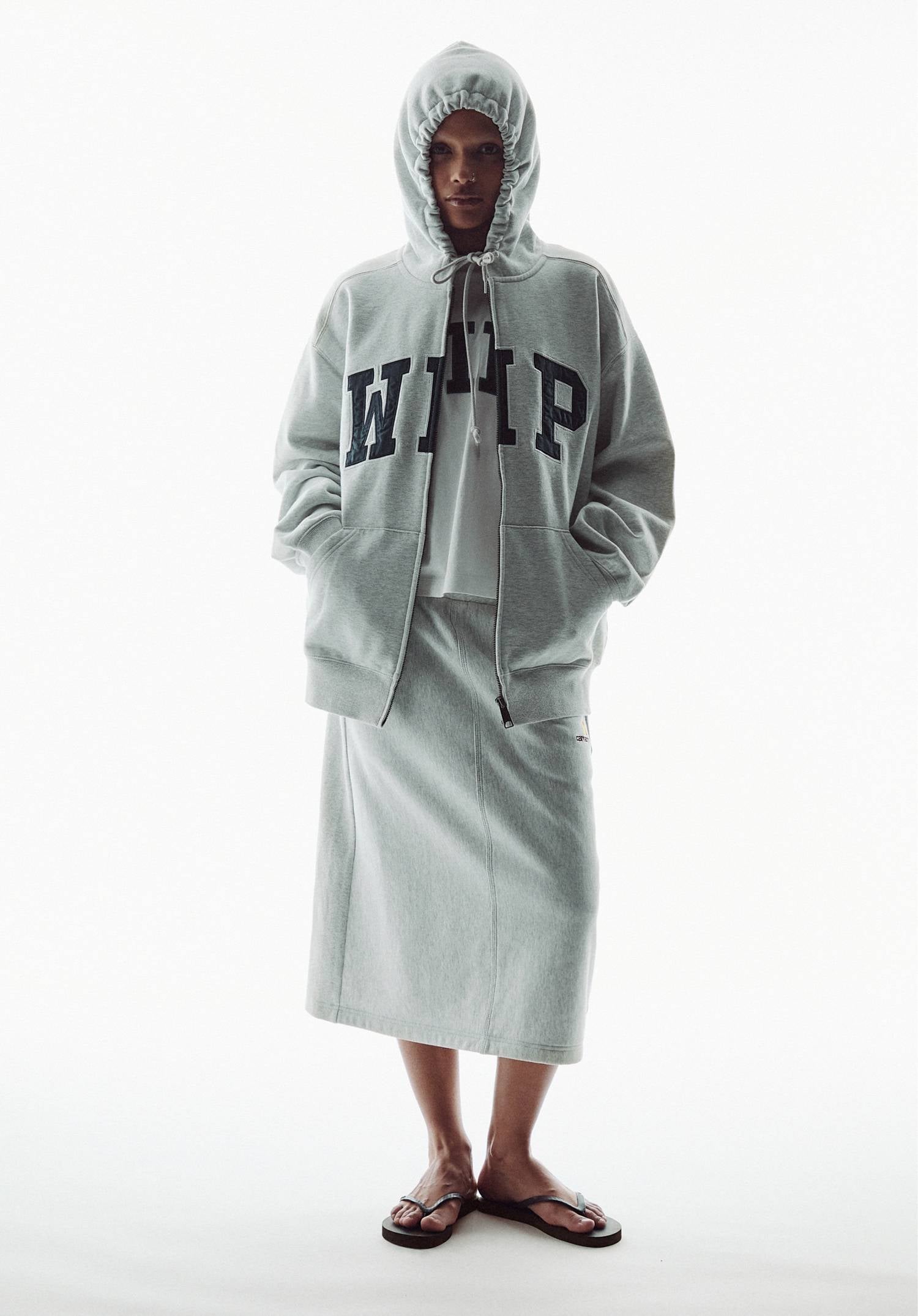 Carhartt【カジュアルシーンに最適なアイテム☆Sweat】 Carhartt（カーハート）の「carhartt / カーハート Rain