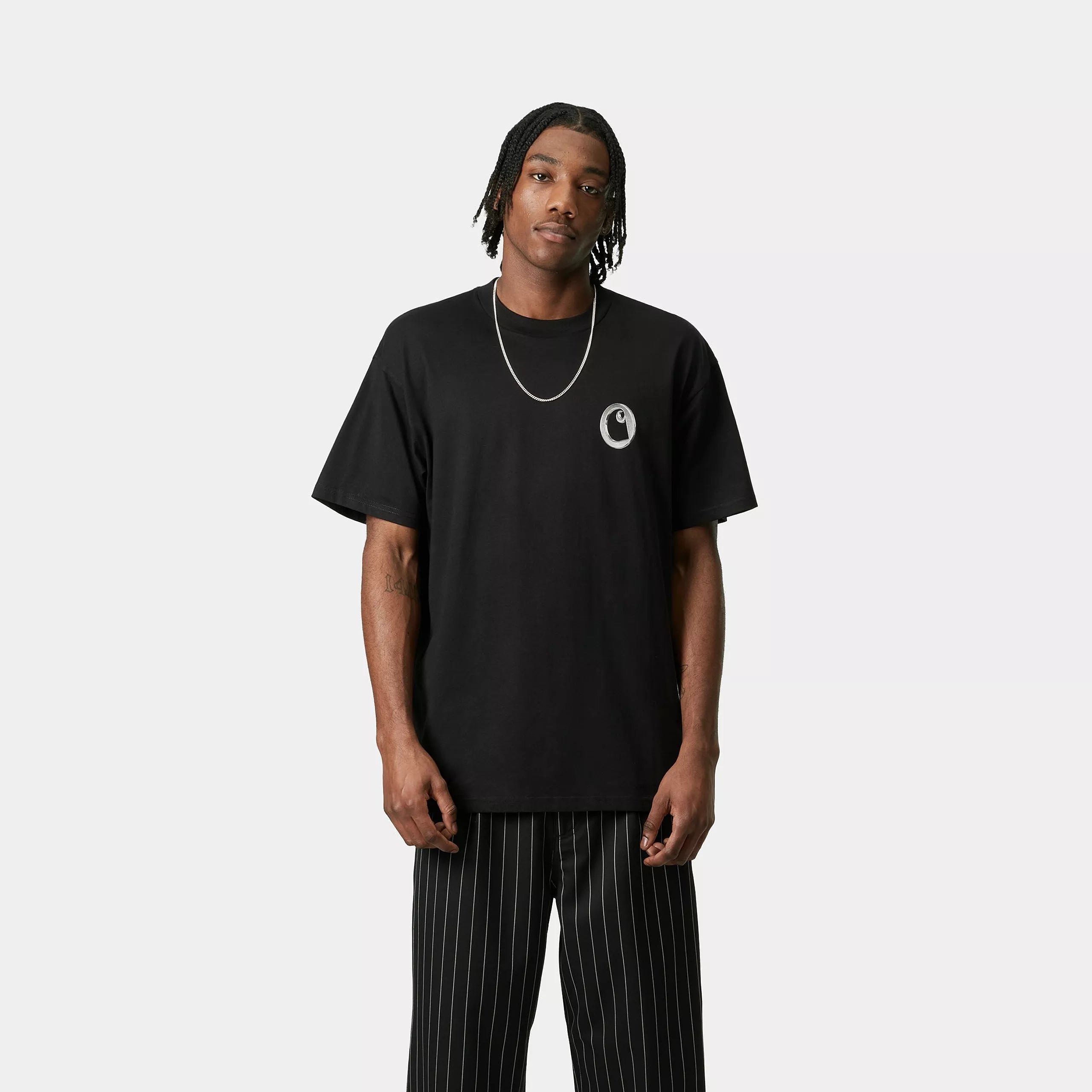 S/S LINKED CHARMS T-SHIRT - Black / Silver 2