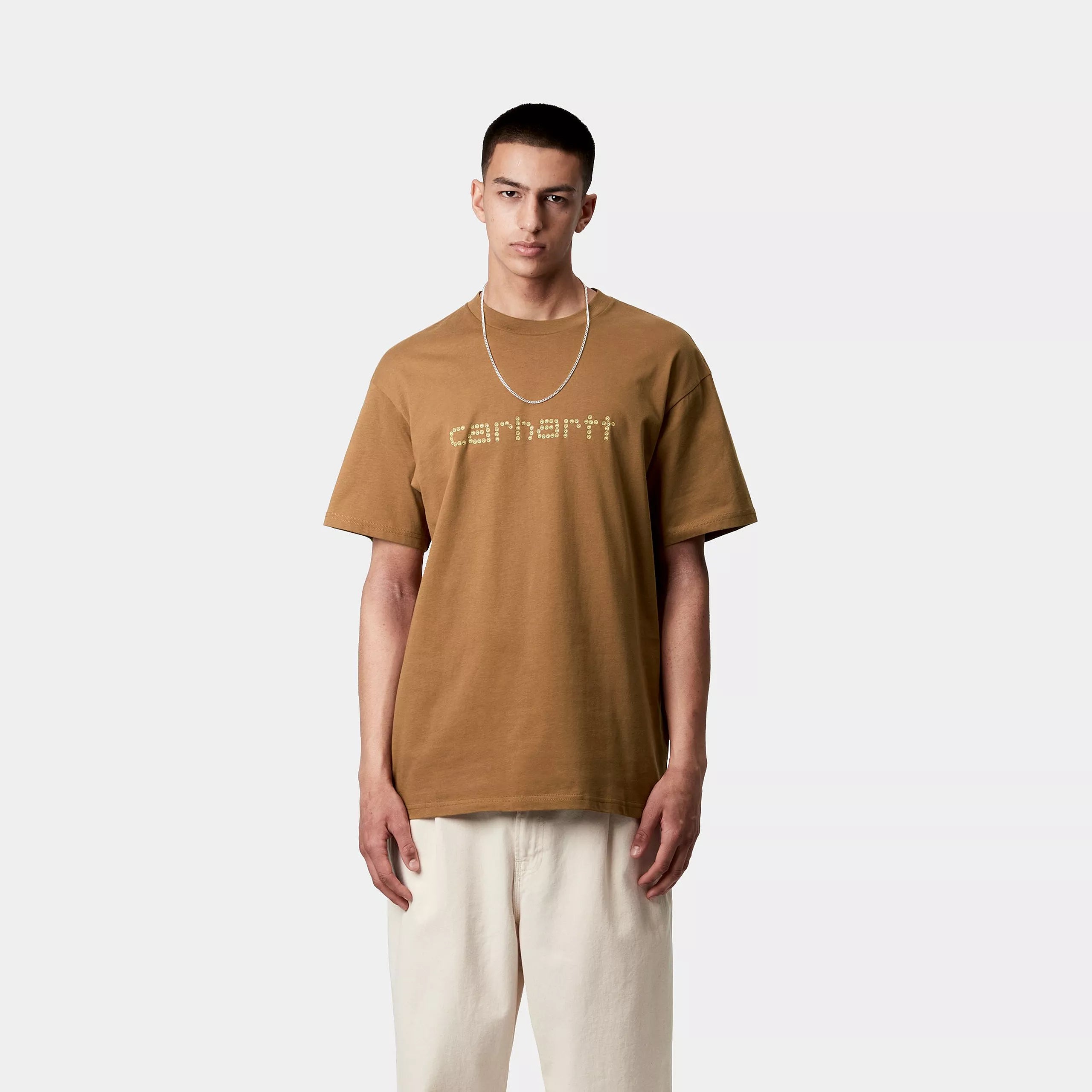 S/S RIVET SCRIPT T-SHIRT - Hamilton Brown