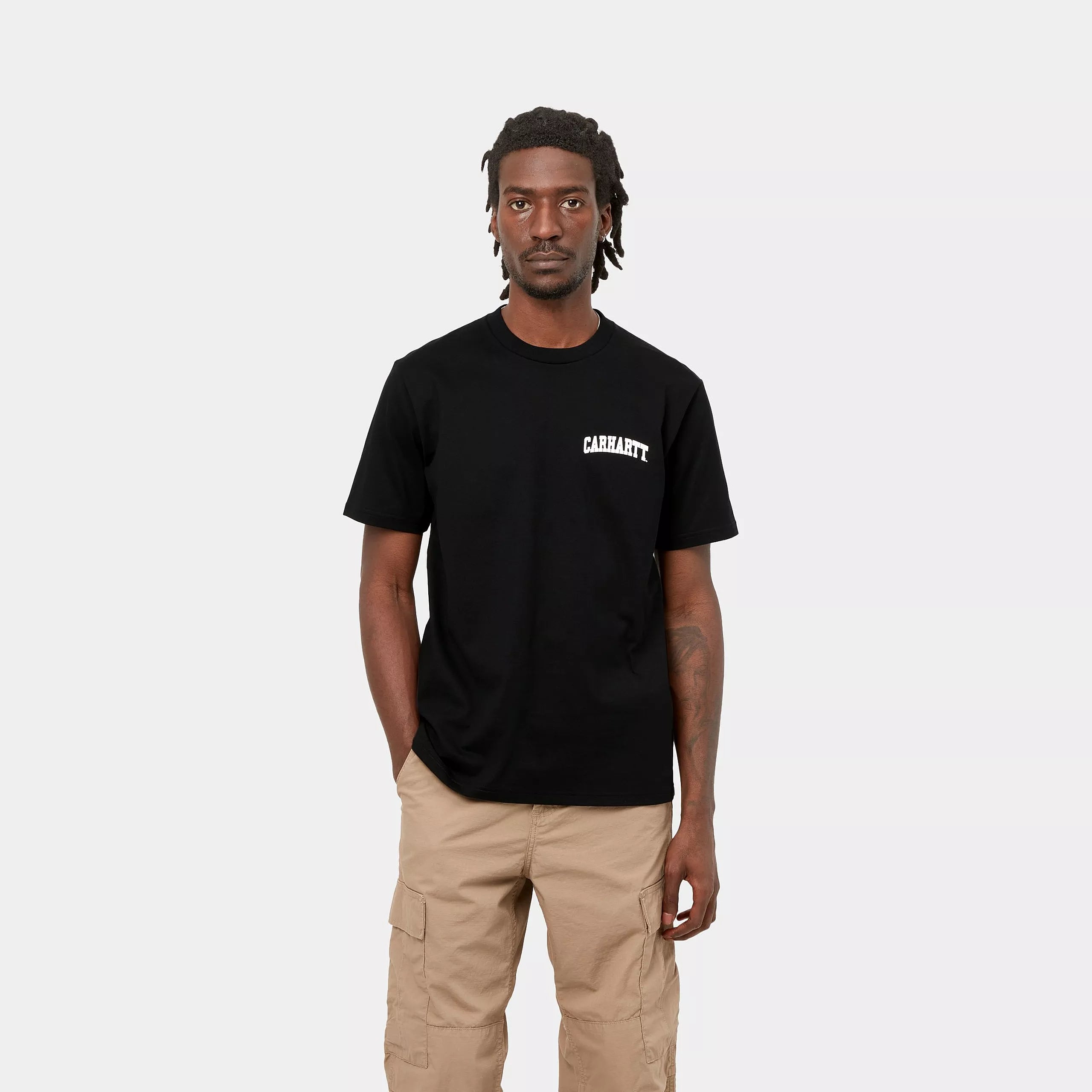 S/S UNIVERSITY SCRIPT T-SHIRT - Black / White