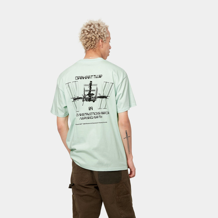 S/S LEAVING EARTH T-SHIRT - Pale Spearmint/Black