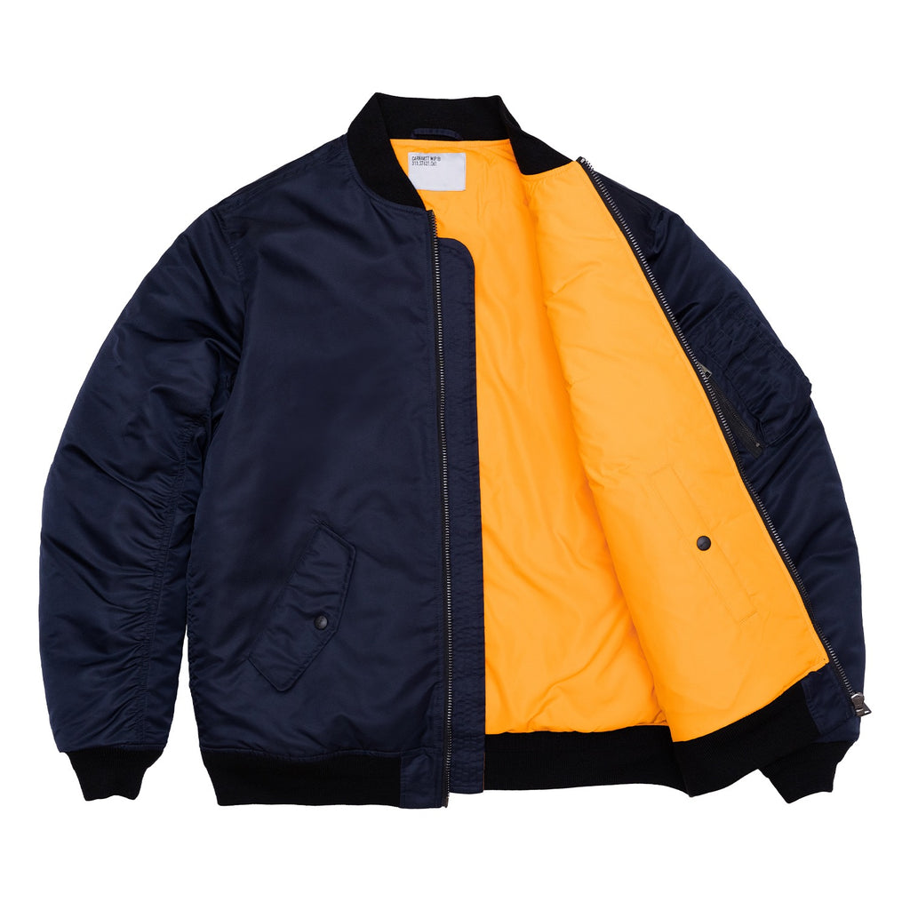 (新品未使用) CARHARTT MA-1ジャケット自分が思ってる色と違いました